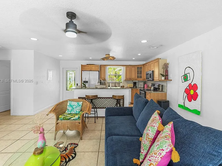 809 SE 14th Dr #809 — Photo 23