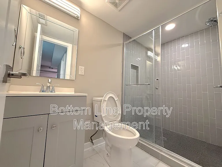 4117 Oak Forest Dr — Photo 22