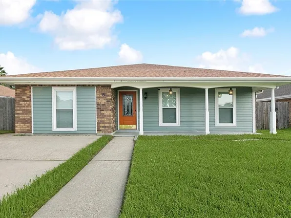 8 Macomb Ct, Kenner, LA 70065