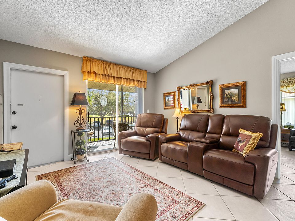 1st image of 6426 Chasewood Drive #E