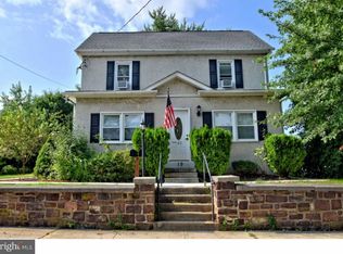 19 W Lincoln Ave #B, Hatfield, PA 19440