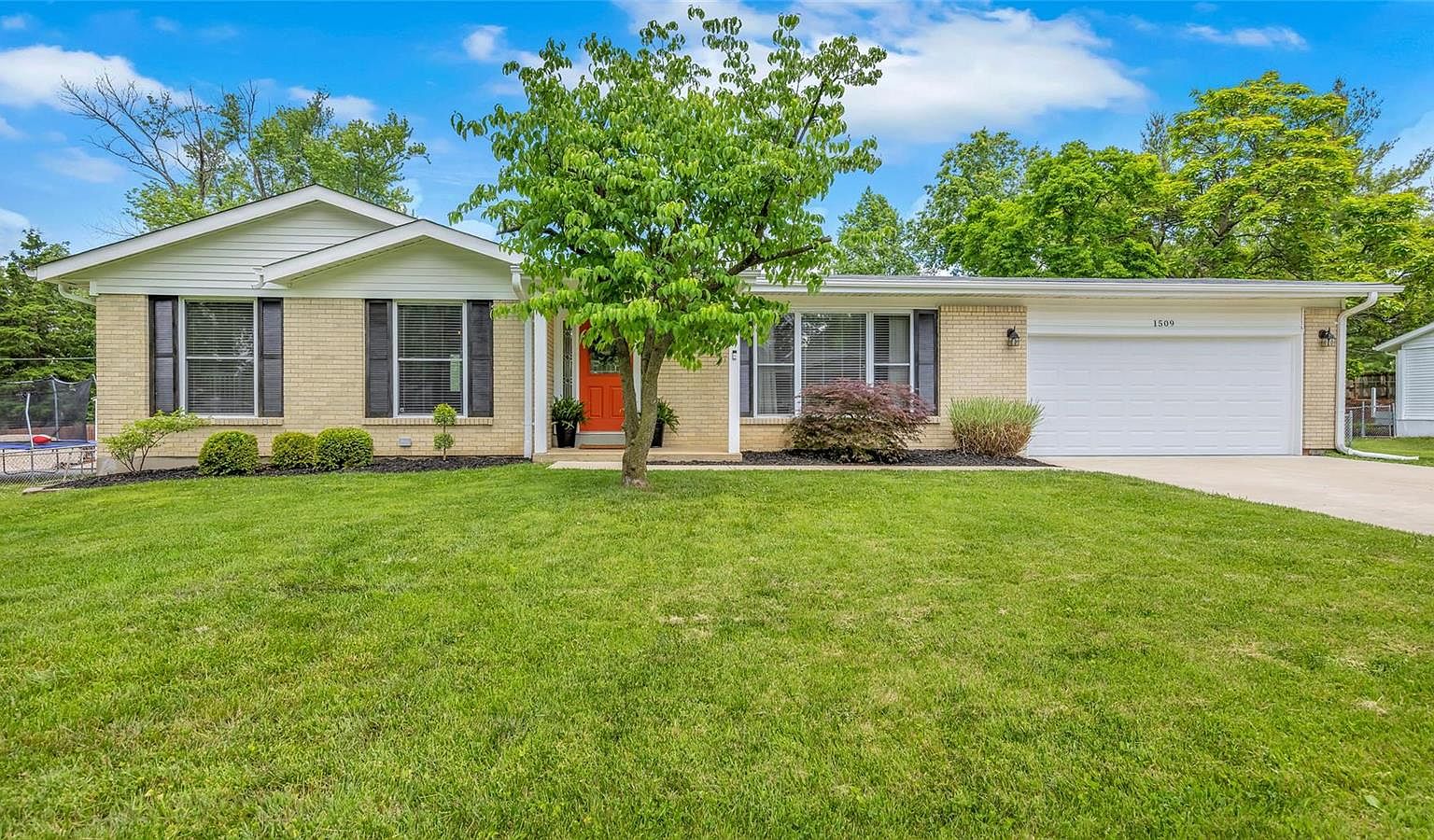 1509 Towne Dr, Ellisville, MO 63011 Zillow