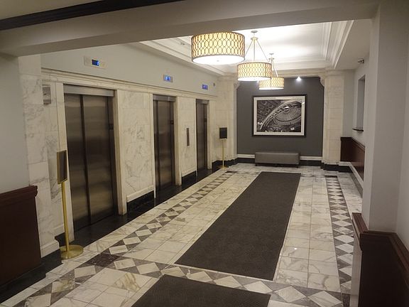 3rd image of 40 E 9th St APT 403