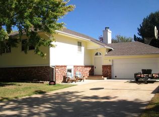 2306 N White Oak Rd, Derby, KS 67037