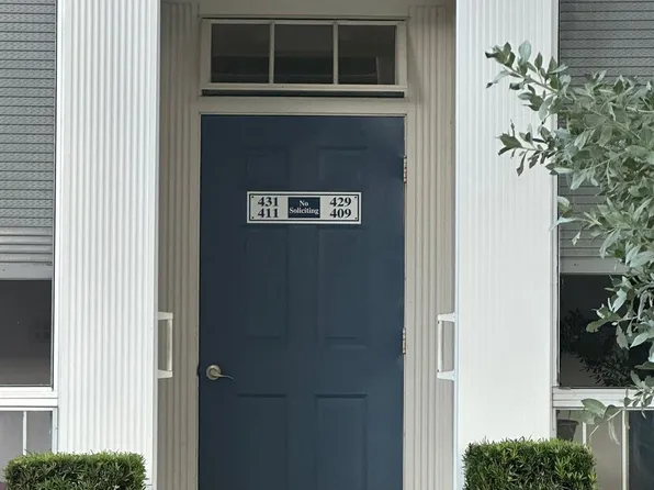 140 Cypress Club Drive #409, Pompano Beach, FL 33060