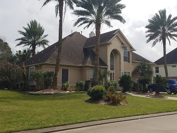 3rd image of 14810 Winding Waters Dr