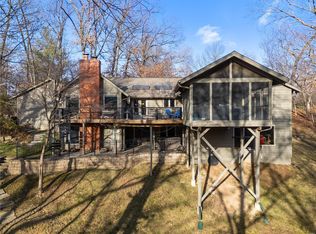 16444 Horseshoe Ridge Rd, Chesterfield, MO 63005