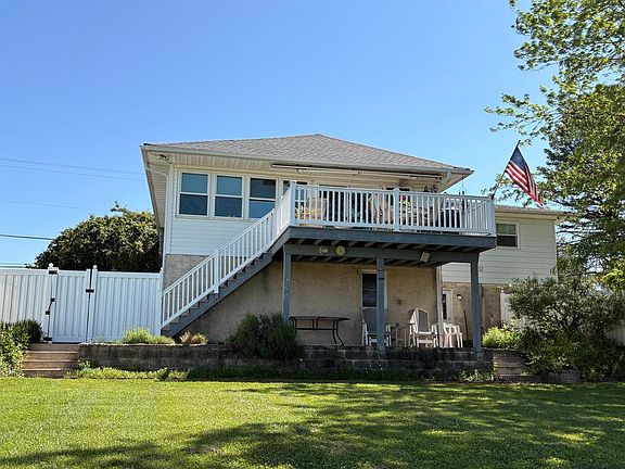 3rd image of 1608 Lancaster Pike