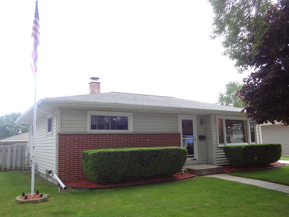 1st image of 3409 S 11th Pl