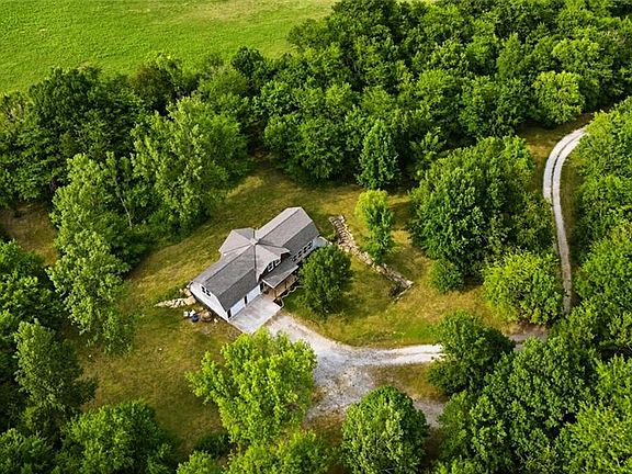2nd image of 12632 Elkhorn Rd
