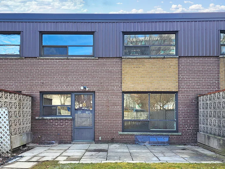 35 Swordbill Dr #FEED — Photo 39