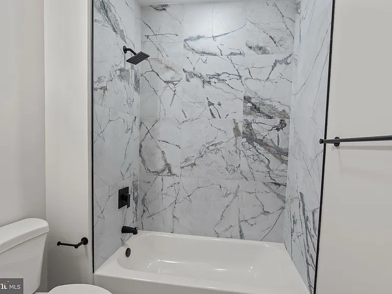 730 New Pittsburg Ave #2 — Photo 14
