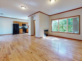 1015 7th St SE APT 3, Minneapolis, MN 55414