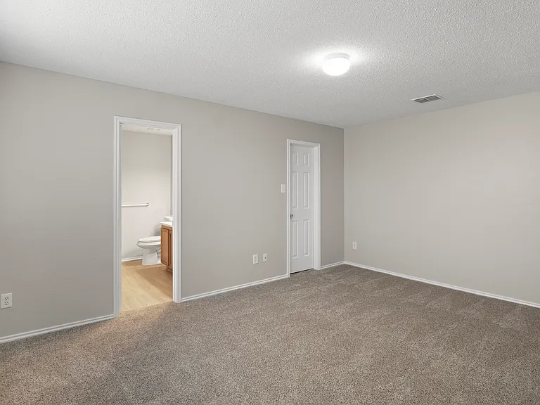 605 Hanceville Way — Photo 15