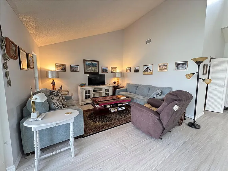 5371 Crestlake Blvd #68 — Photo 5