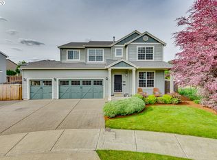 544 NE 21st Pl, Canby, OR 97013