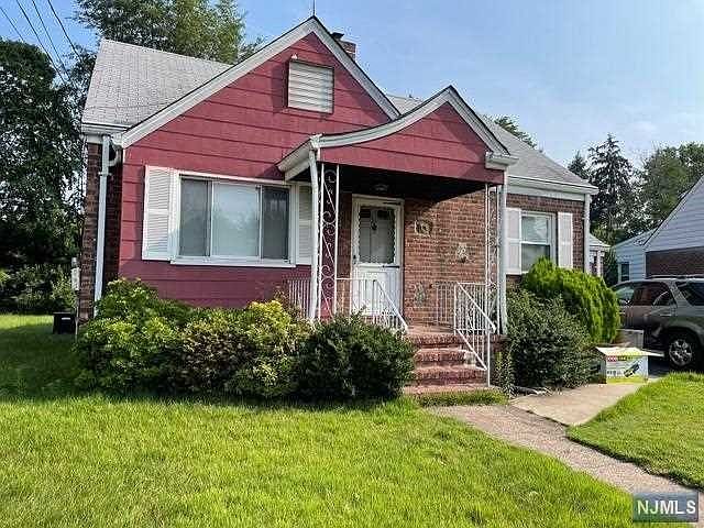 1st image of 21 Vivian Ct