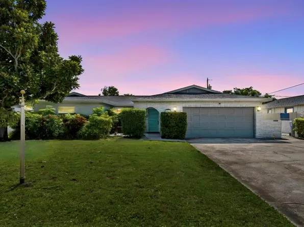 5127 Caesar Way S, Saint Petersburg, FL 33712
