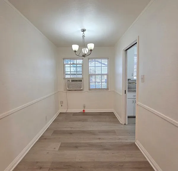 3705 S Victoria Ave — Photo 5