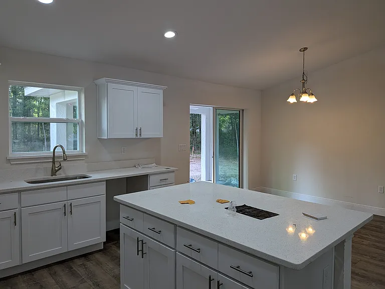 8308 N Downer Way — Photo 5