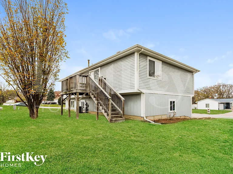 1220 Lehnertz Cir — Photo 14