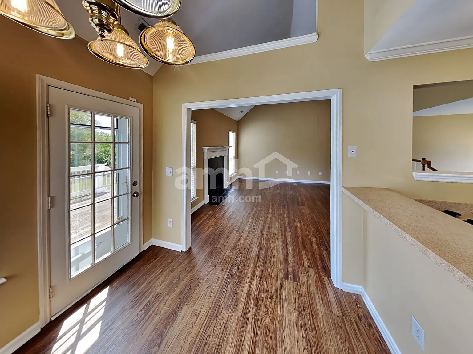 5 bed, 3.5 bath, 3083 sqft, $3,170 — Photo 4