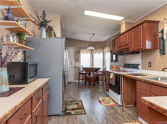 4th image of 115 Red Fox Ct #58