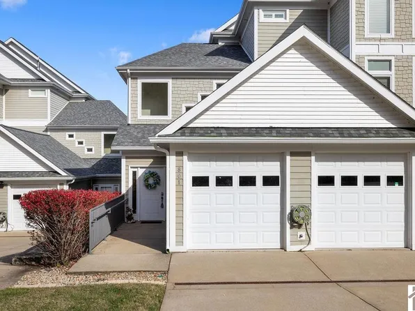 801 Marina Village Dr, Grand Rivers, KY 42045