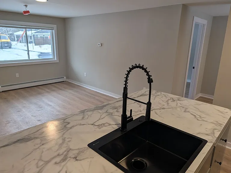 242 Commercial St — Photo 24