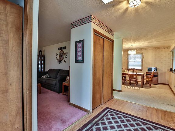 5th image of 7335 Derby Dr