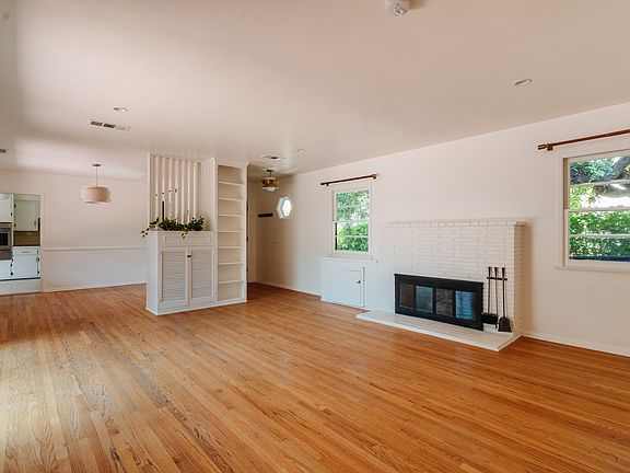3rd image of 3551 W Avenue 42