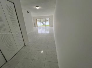 9375 Fontainebleau Blvd APT L112, Miami, FL 33172