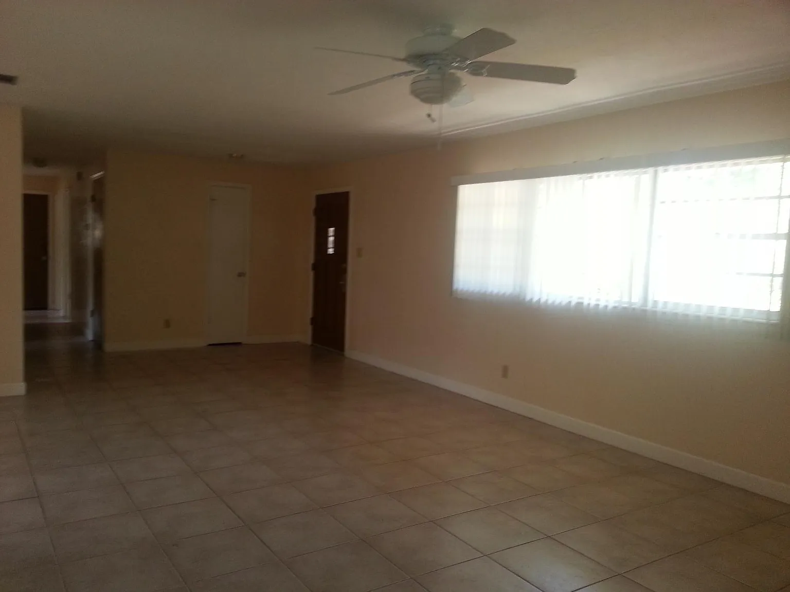 4 bed, 1746 sqft, $2,200 — Photo 3