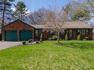 55 Ridge Rd, Halifax, MA 02338