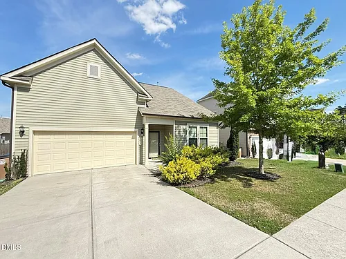 2433 Cedar Rock Dr Photo 1