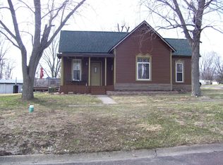 500 S Main St, Mackinaw, IL
