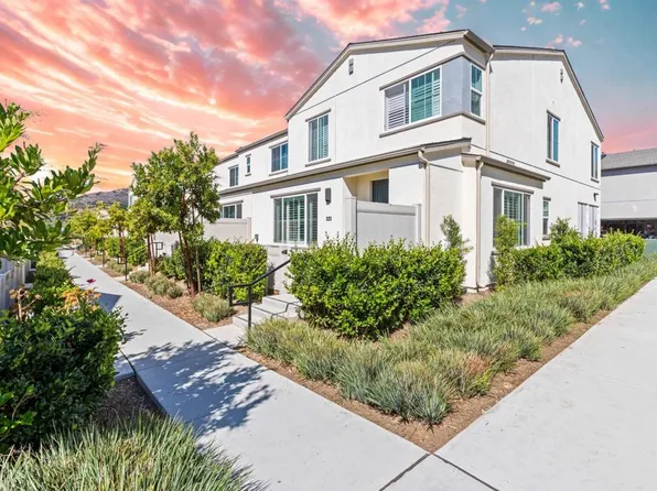 323 Citrine Trl, Fallbrook, CA 92028