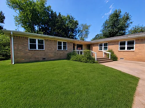 2411 Mastin Lake Rd NW #B Photo 1