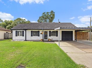 504 S 1 1/2 St, Nederland, TX 77627