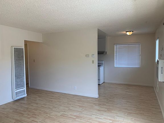 3rd image of 521 E Monte Vista Ave #C