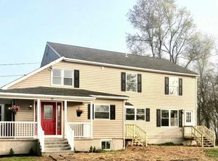 31 Ridge Rd, Phoenixville, PA 19460