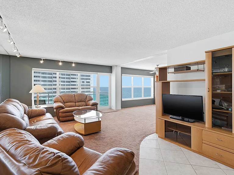 3900 Galt Ocean Dr #1116 — Photo 12