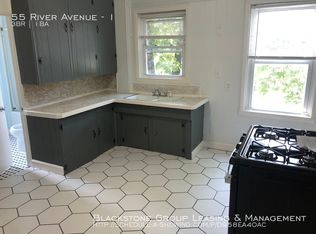 55 River Ave #1, Providence, RI 02908