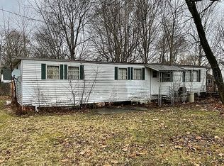 302 W Walnut St, Waynetown, IN 47990