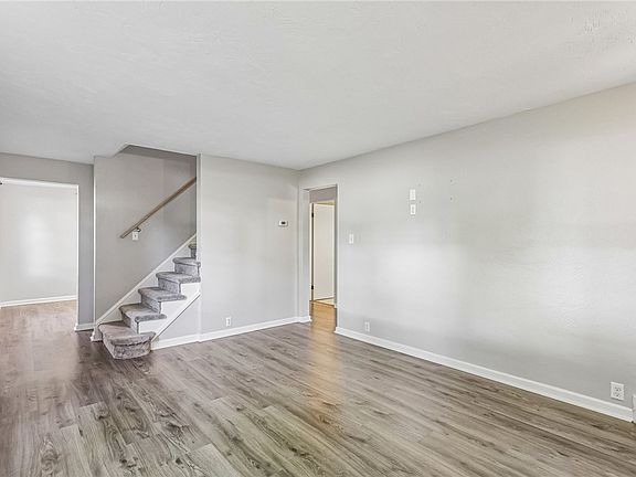 5th image of 143 Dicio St