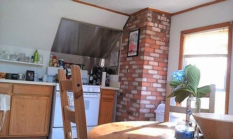 Kitchen - view 1
