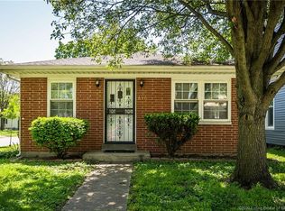 630 E Maple St, Jeffersonville, IN 47130
