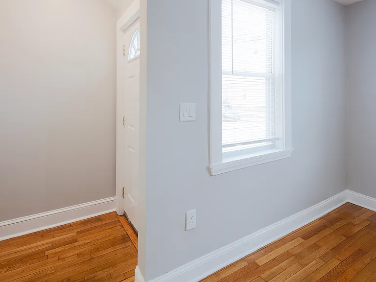 259 Calvary St #1 — Photo 13