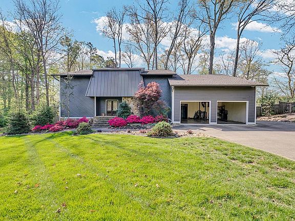 3rd image of 1265 Flatt Cir
