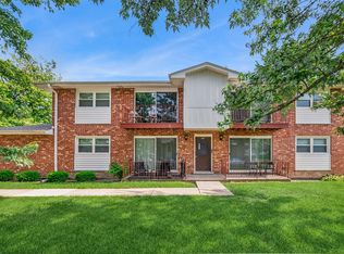15290 El Cameno Ter #2W, Orland Park, IL 60462